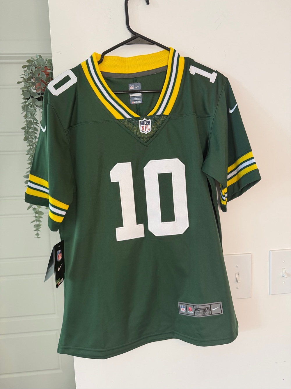 NWT Nike Women's Jordan Love Green Bay Packers Jersey Size Large